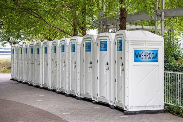 Best Porta potty delivery and setup  in Michigan City, IN